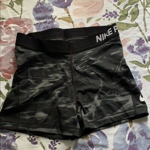 Nike dri fit shorts M